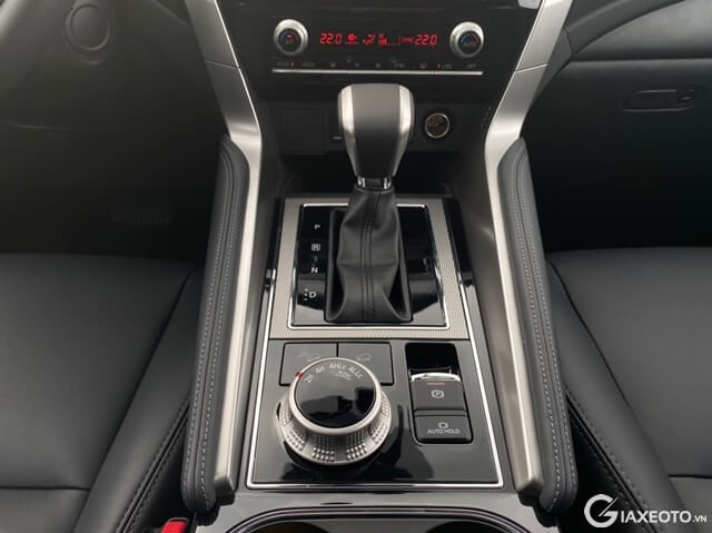 can-so-xe-mitsubishi-pajero-sport