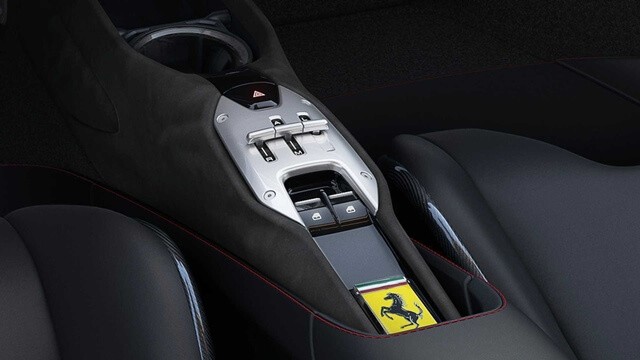 che-do-lai-xe-ferrari-sf90-stradale-plug-in-hybrid