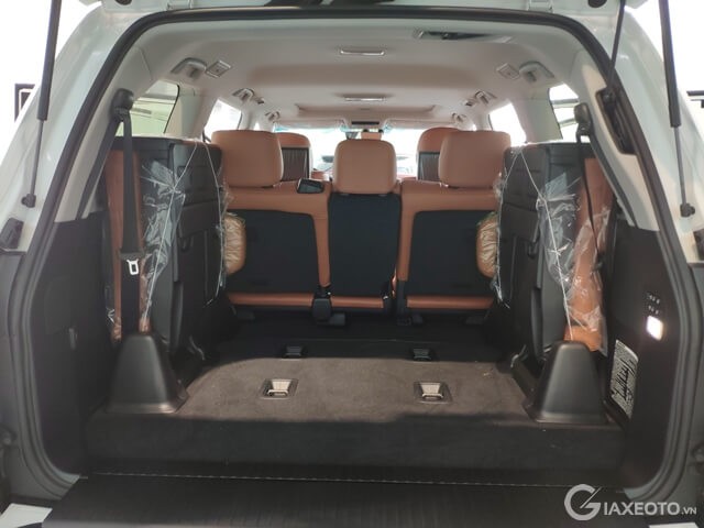 cop-xe-lexus-lx570