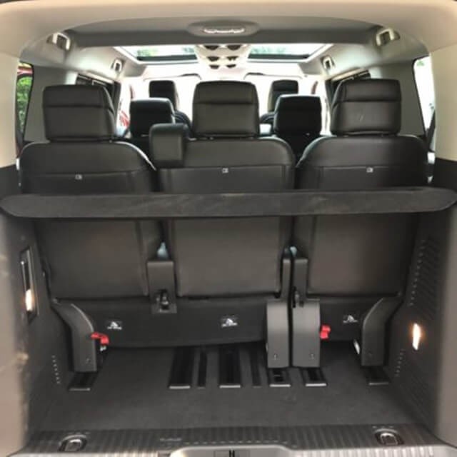 cop-xe-peugeot-traveller