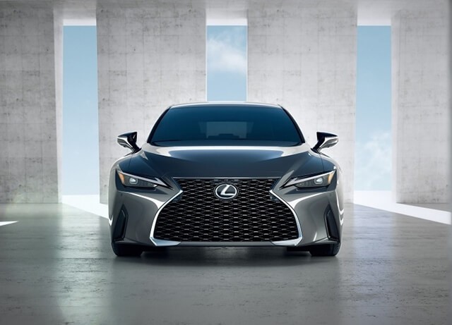 dau-xe-Lexus-IS300