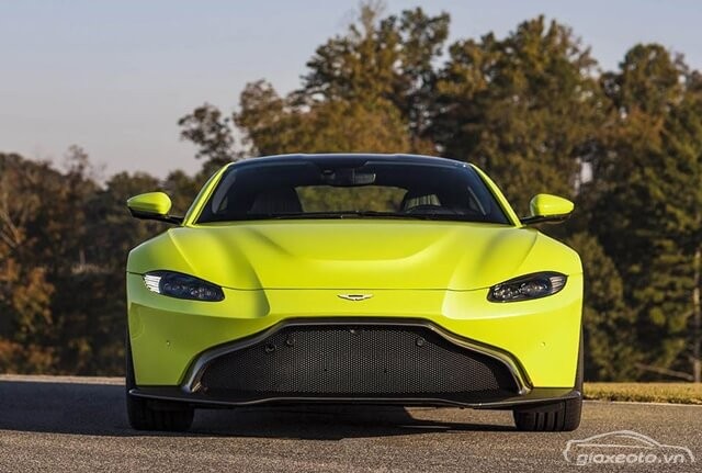 dau-xe-aston-martin-vantage