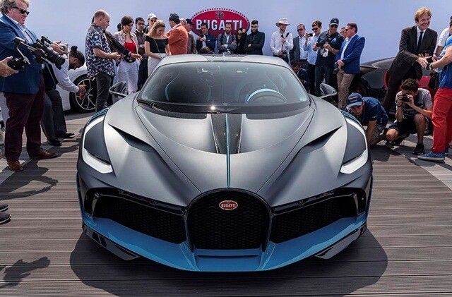 dau-xe-bugatti-chiron-divo