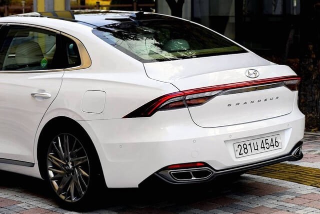 den-sau-xe-hyundai-grandeur-azera