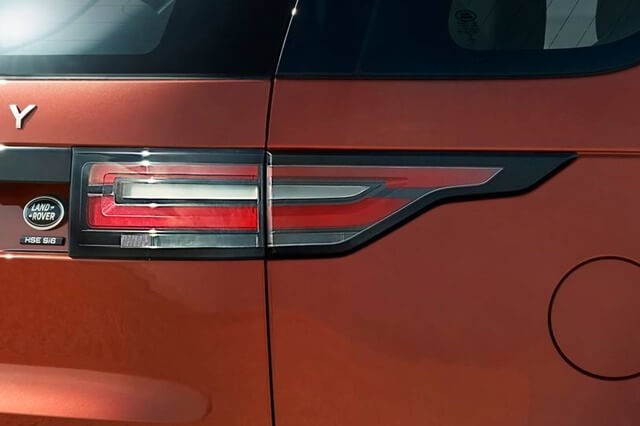 den-sau-xe-land-rover-discovery