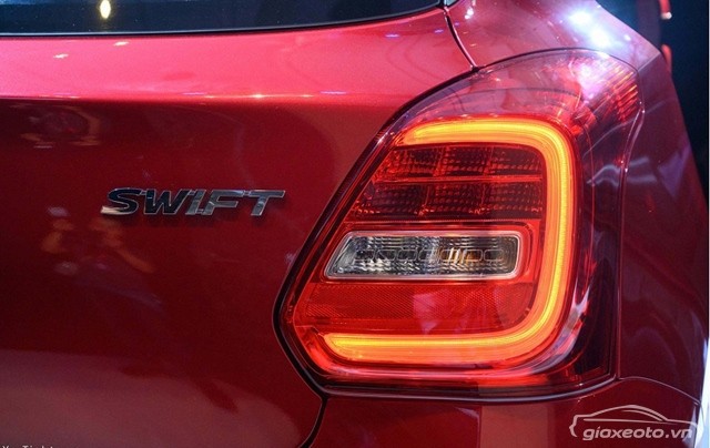 den-sau-xe-suzuki-swift