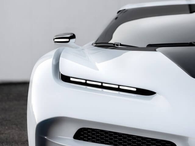 den-truoc-xe-bugatti-centodieci