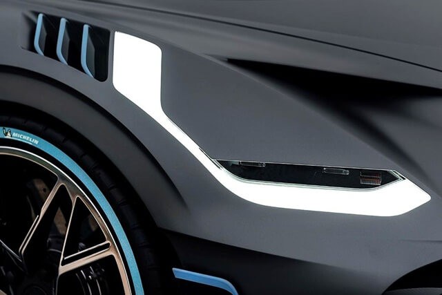 den-truoc-xe-bugatti-chiron-divo