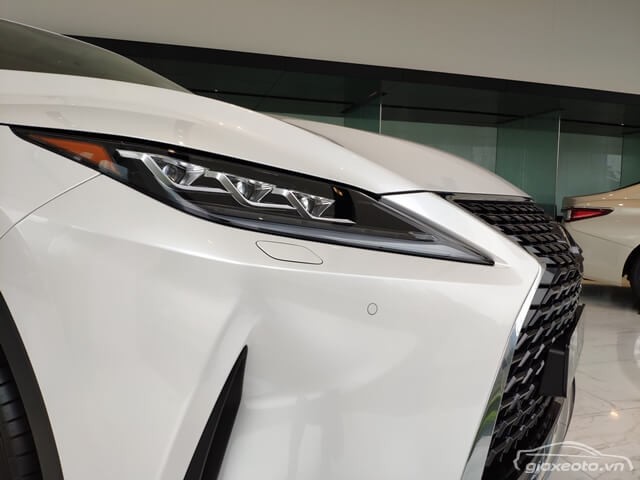 den-truoc-xe-lexus-RX300