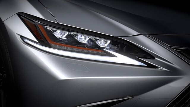 den-truoc-xe-lexus-es300-es300h