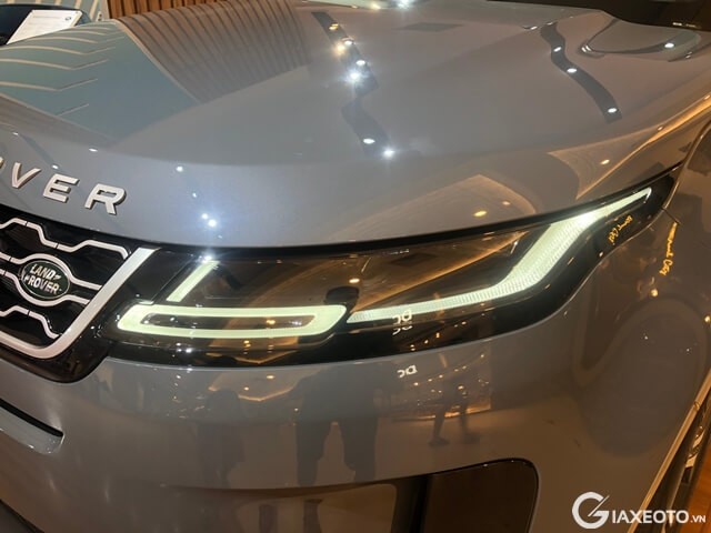 den-truoc-xe-range-rover-evoque-2023