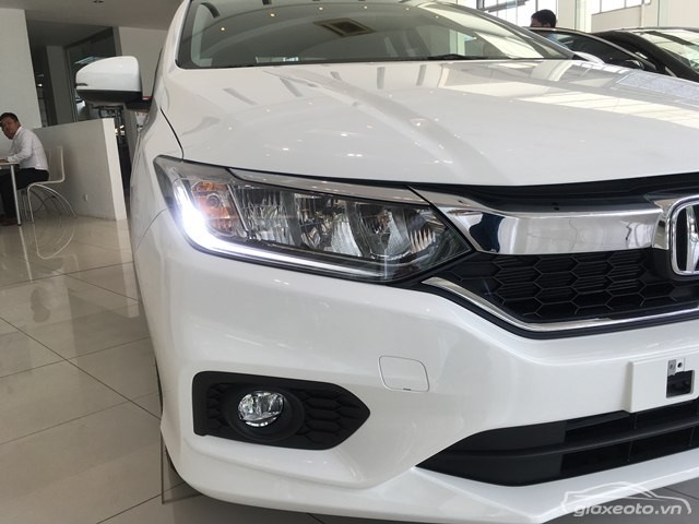 den-xe-honda-city