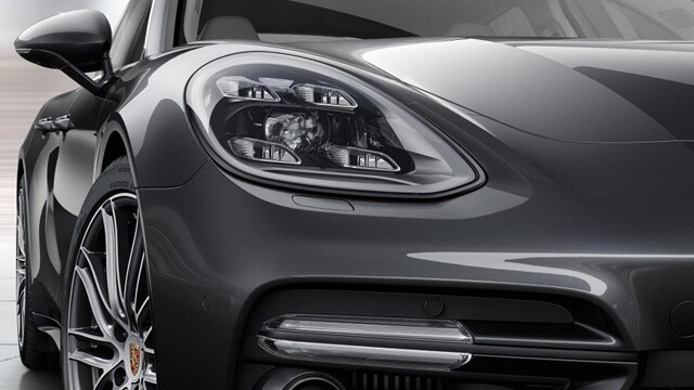 den-xe-porsche-panamera-turbo