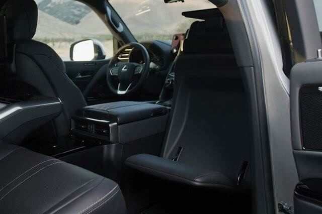 dieu-hoa-xe-lexus-lx600