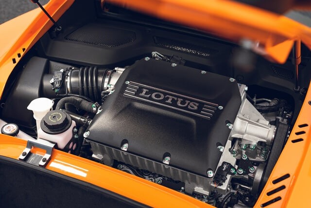 dong-co-xe-lotus-exige-sport-390