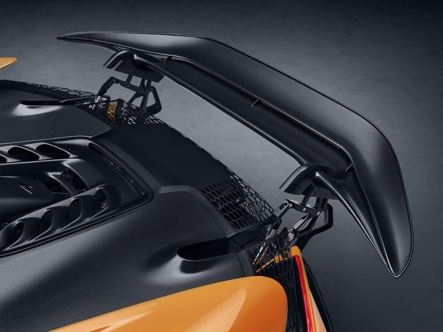 duoi-gio-xe-mclaren-w1