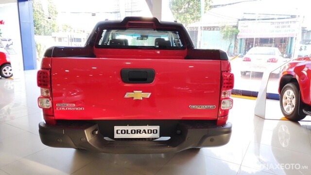 duoi-xe-chevrolet-colorado