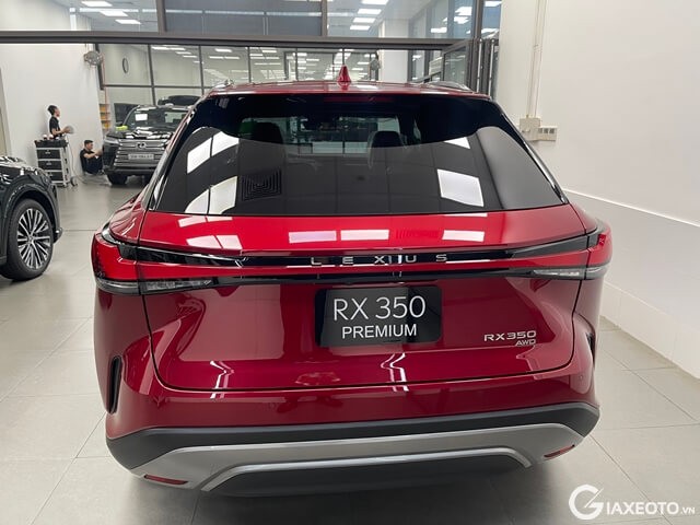 duoi-xe-lexus-rx350
