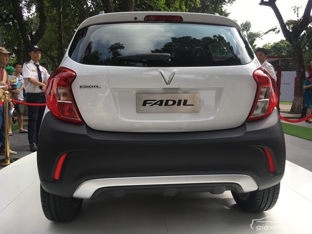 duoi-xe-vinfast-fadil