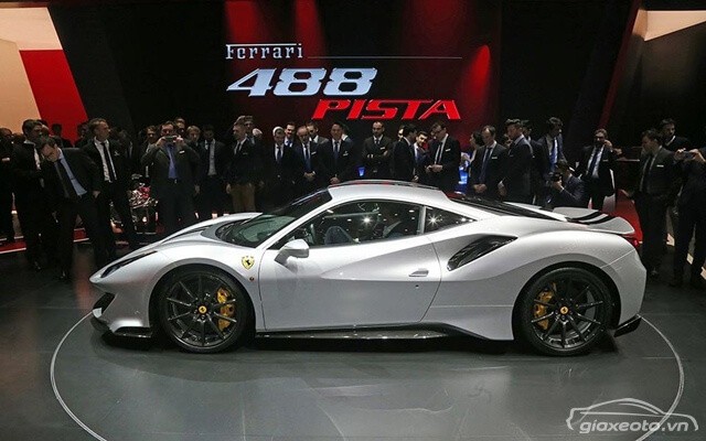 ferrari-488-pista-gia-bao-nhieu