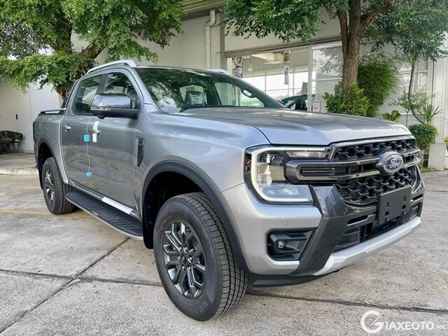 ford-ranger-wildtrak-gia-bao-nhieu