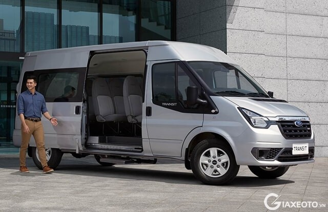 ford-transit-2023-ra-mat