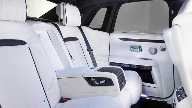 ghe-sau-rolls-royce-ghost-2021