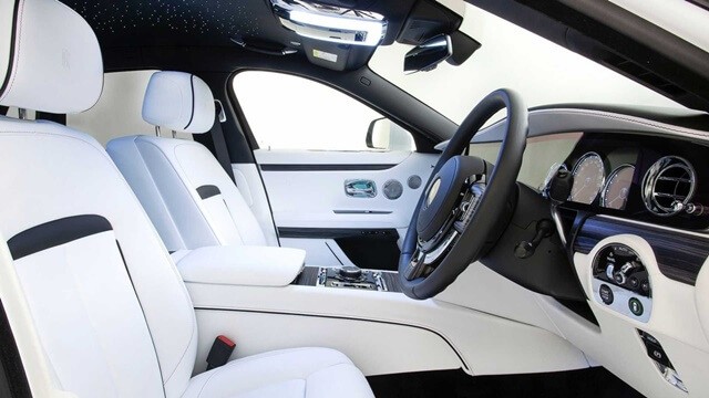 ghe-truoc-rolls-royce-ghost-2021