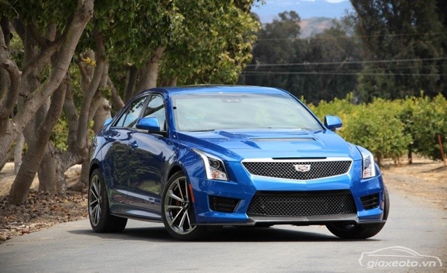 gia-xe-Cadillac-ats-v