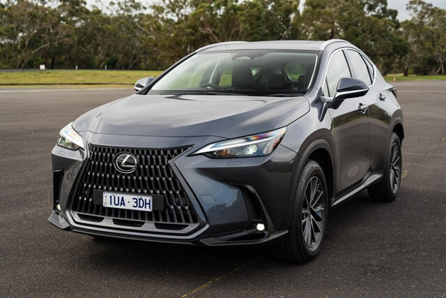 gia-xe-Lexus-NX250
