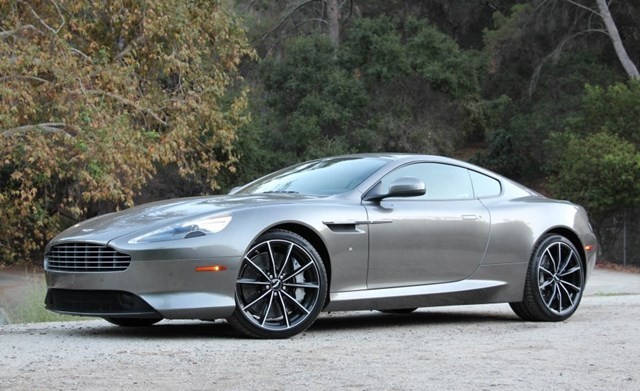 gia xe db9