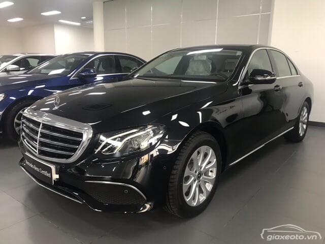 xe-mercedes-cu-gia-re-e200