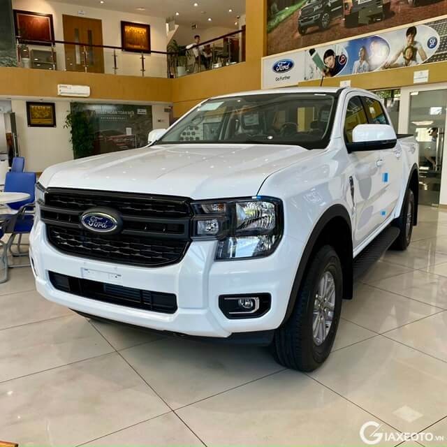 gia-xe-ford-ranger-xlS-2023