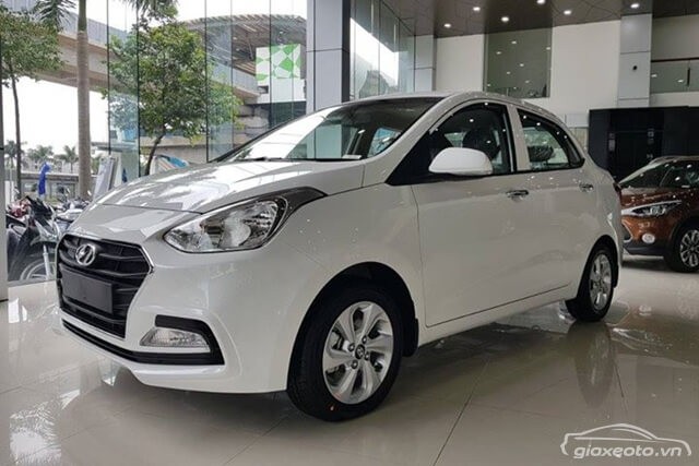gia-xe-hyundai-i10-cu