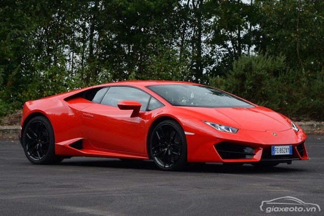 gia-xe-lamborghini-huracan-lp580-2