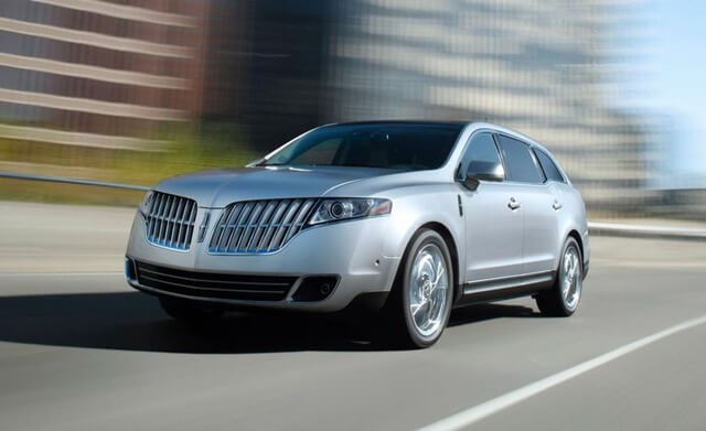 gia-xe-lincoln-mkt