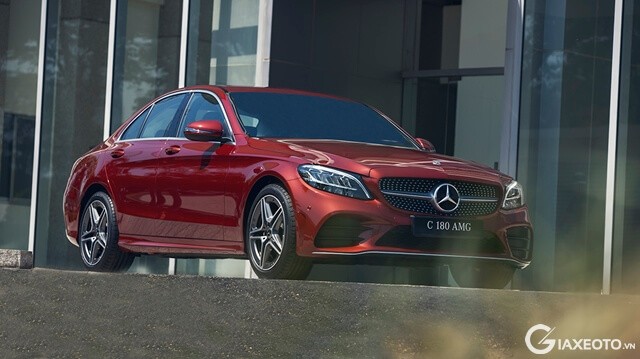 gia-xe-mercedes-benz-c180-amg