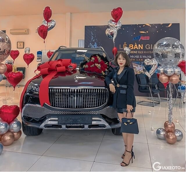 gia-xe-mercedes-maybach-gls600-tai-viet-nam