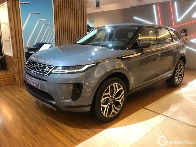 gia-xe-range-rover-evoque-2023