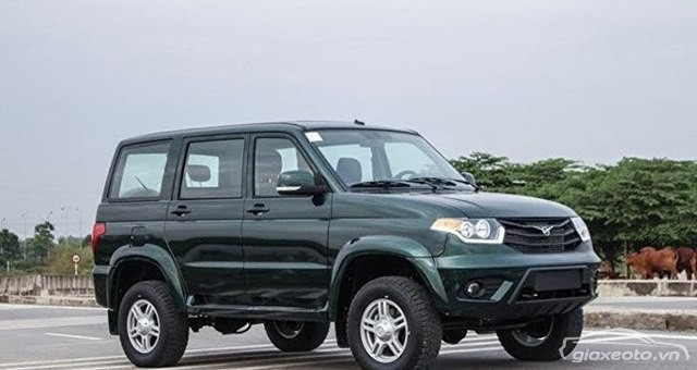 gia-xe-uaz-patriot
