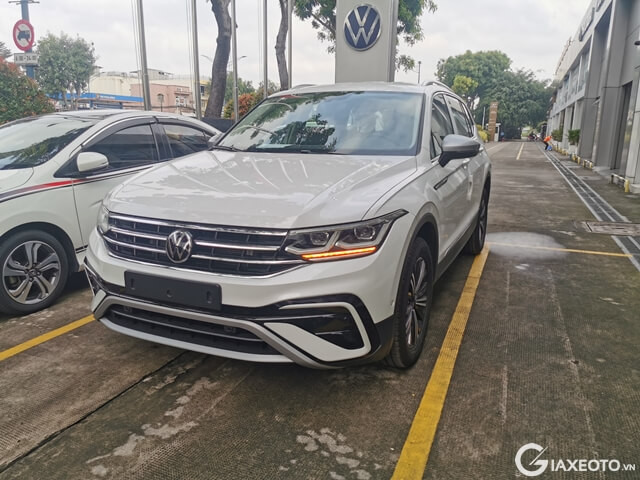 gia-xe-volkswagen-tiguan