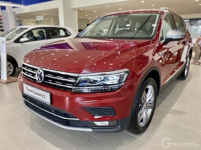 gia-xe-volkswagen-tiguan-luxury-s-2022