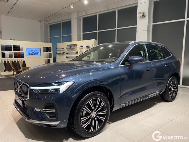 gia-xe-volvo-xc60