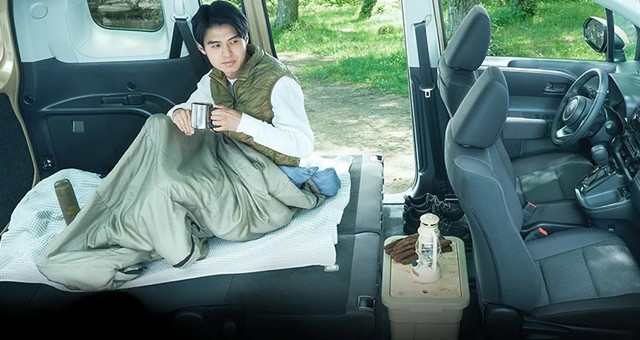 hang-ghe-sau-xe-toyota-sienta
