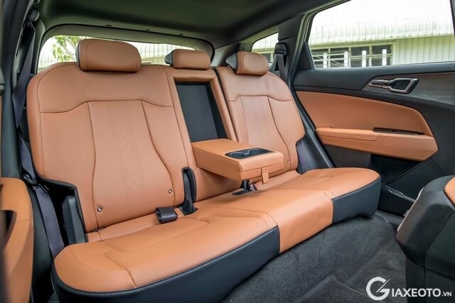 hang-ghe-thu-2-xe-kia-sportage