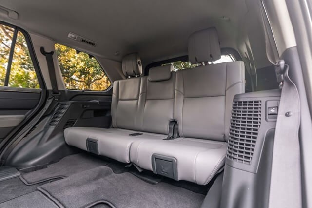 hang-ghe-thu-3-xe-toyota-sequoia