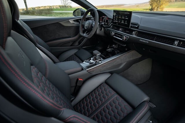 he-thong-tin-Audi-RS5-2021