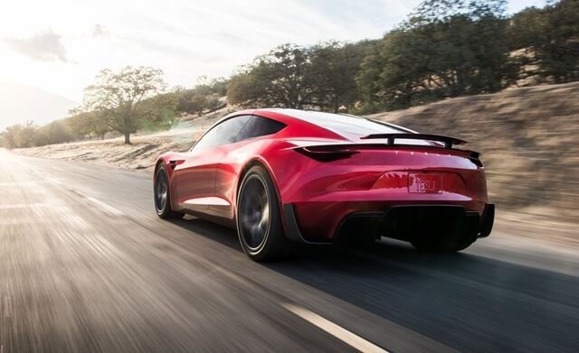 hong-xe-Tesla-Roadster