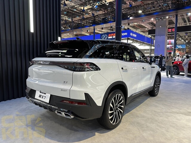 hong-xe-baic-beijing-x7