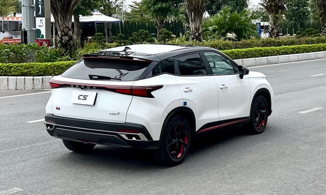 hong-xe-omoda-c5